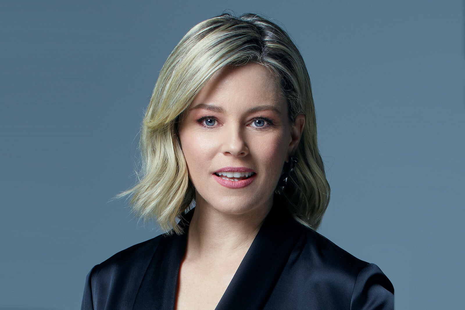 elizabeth banks commencement speaker